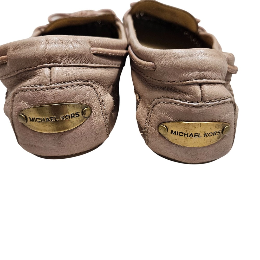 Michael Kors Womens Leather Moccasins Size 6M Tan With Bow Gold Accents Slip On - Picture 2 of 11